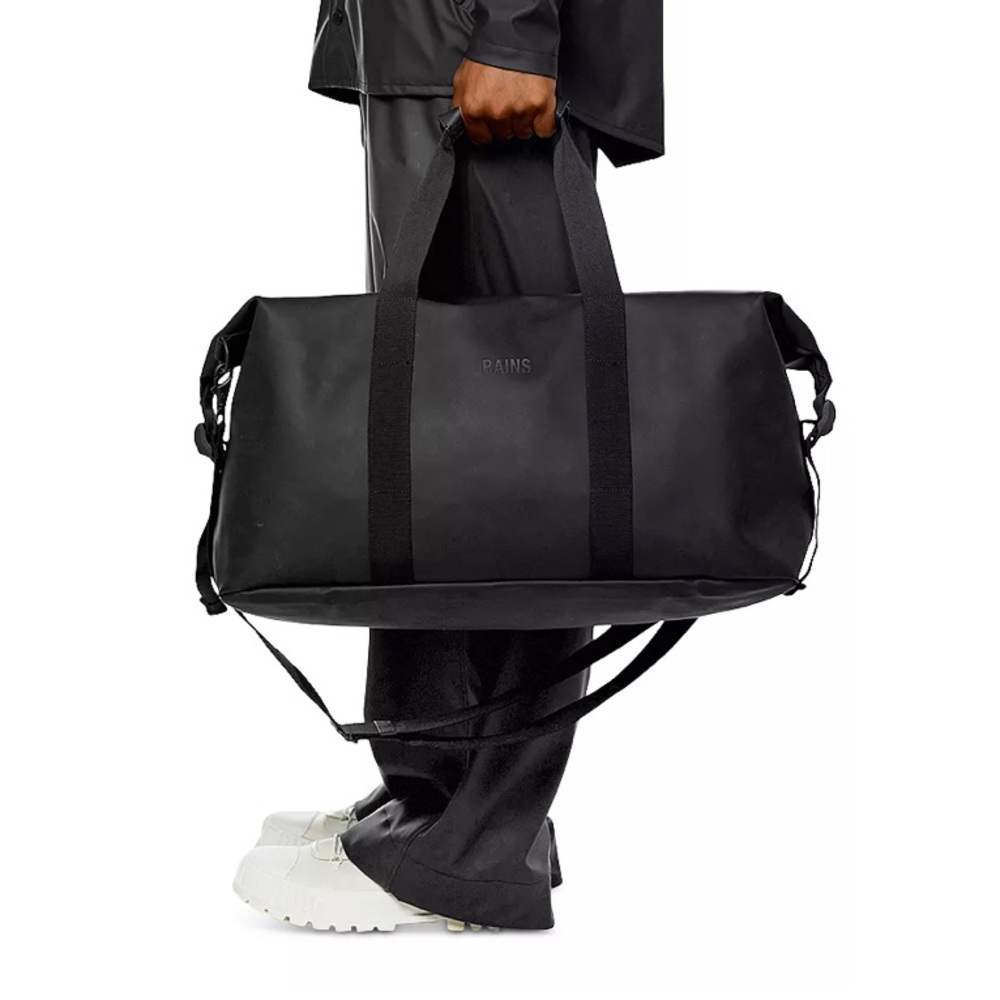 Rains Black Weekend Travel Large Duffle Bag - used once!